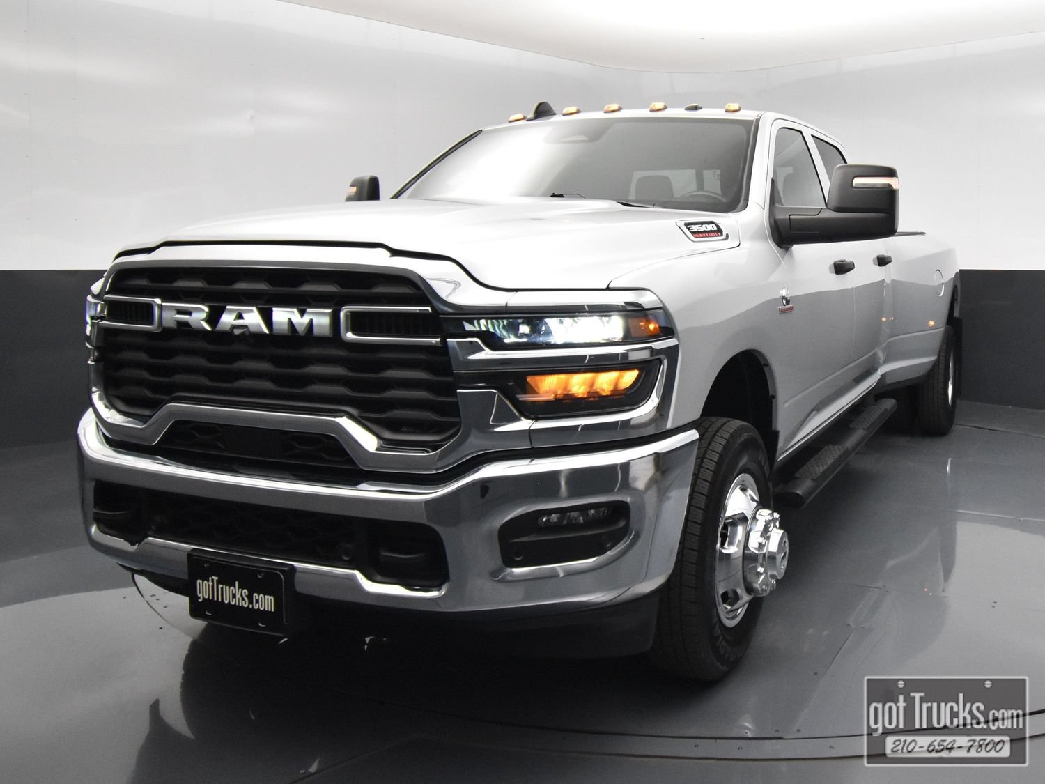 Used 2026 RAM 3500 Tradesman AWD/4WD image 50