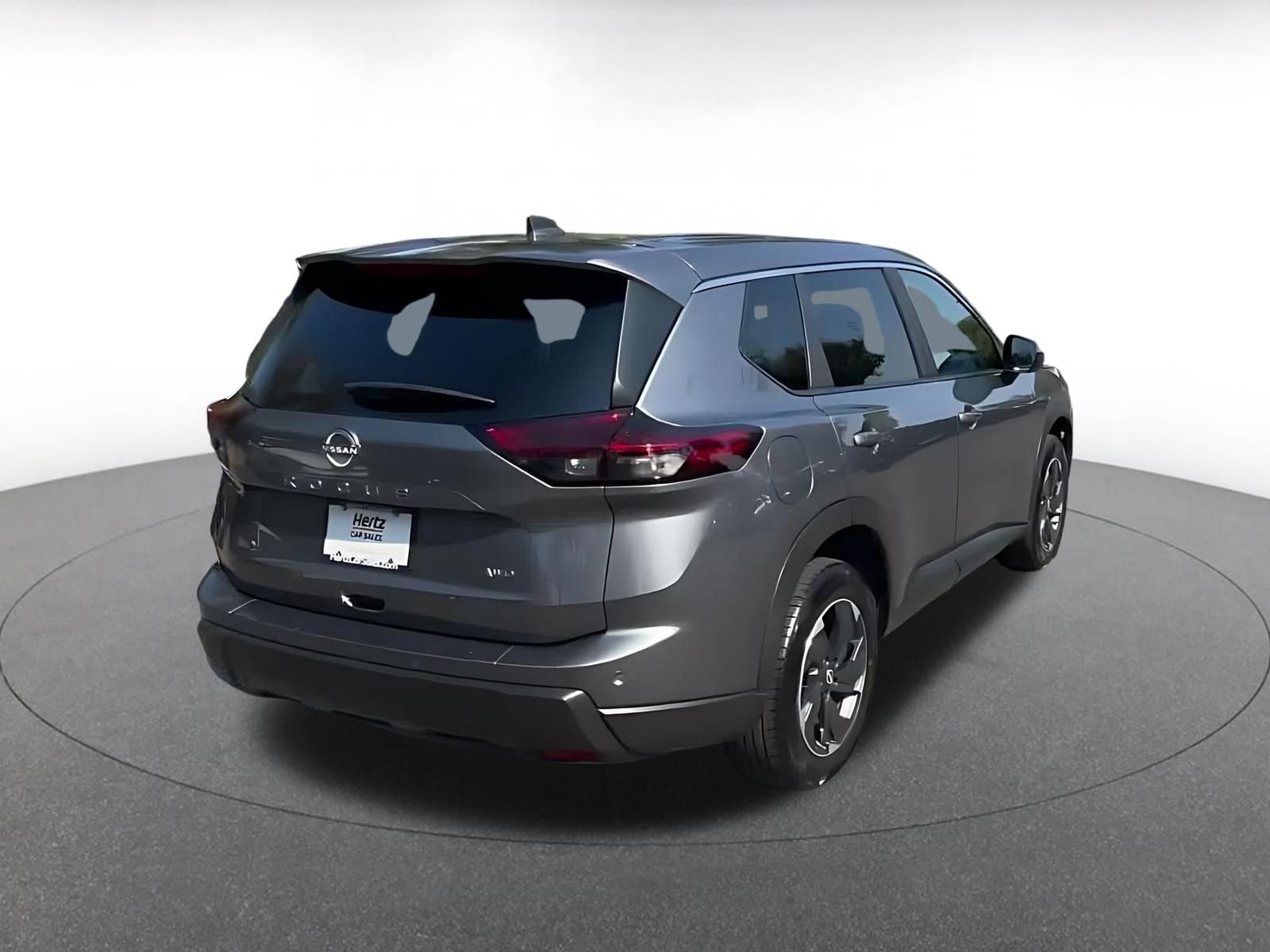 Used 2025 Nissan Rogue SV AWD/4WD image 15