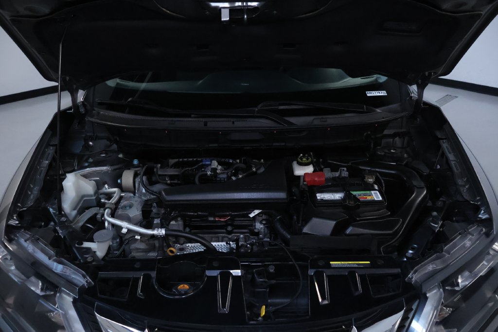 Used 2019 Nissan Rogue SV AWD/4WD image 34