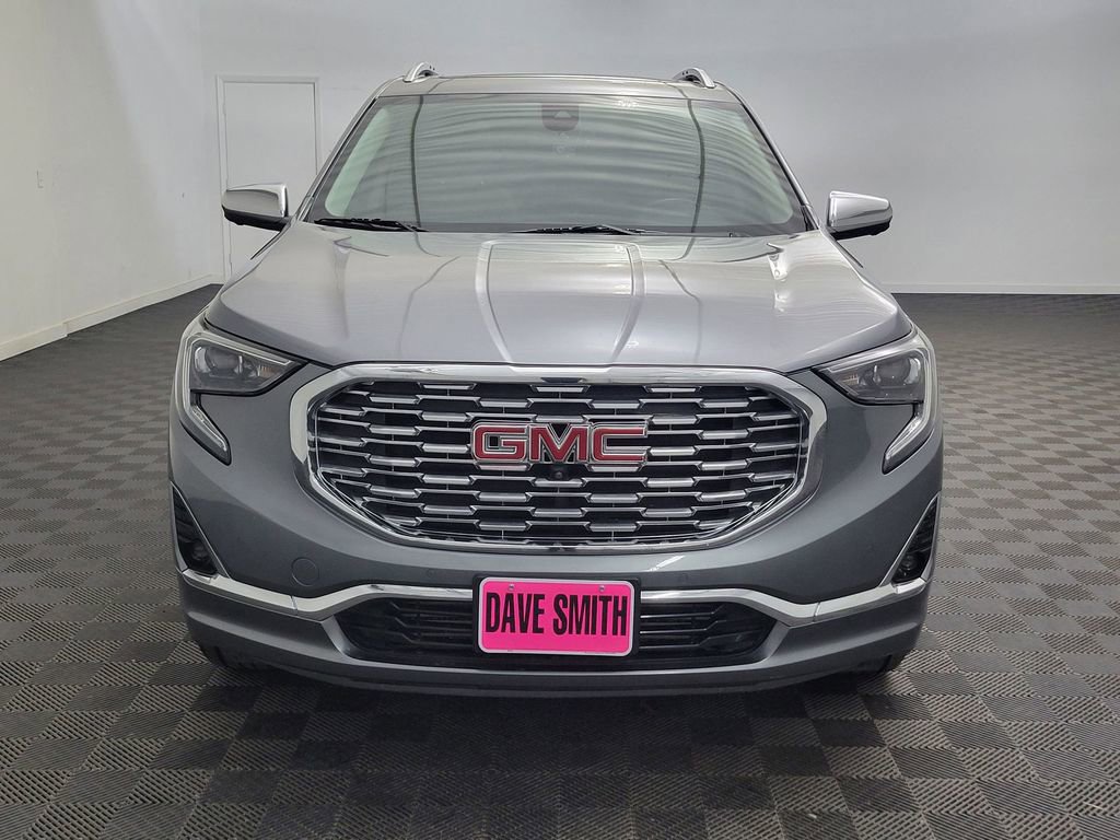 Used 2020 GMC Terrain Denali w/ Denali Premium Package AWD/4WD image 6