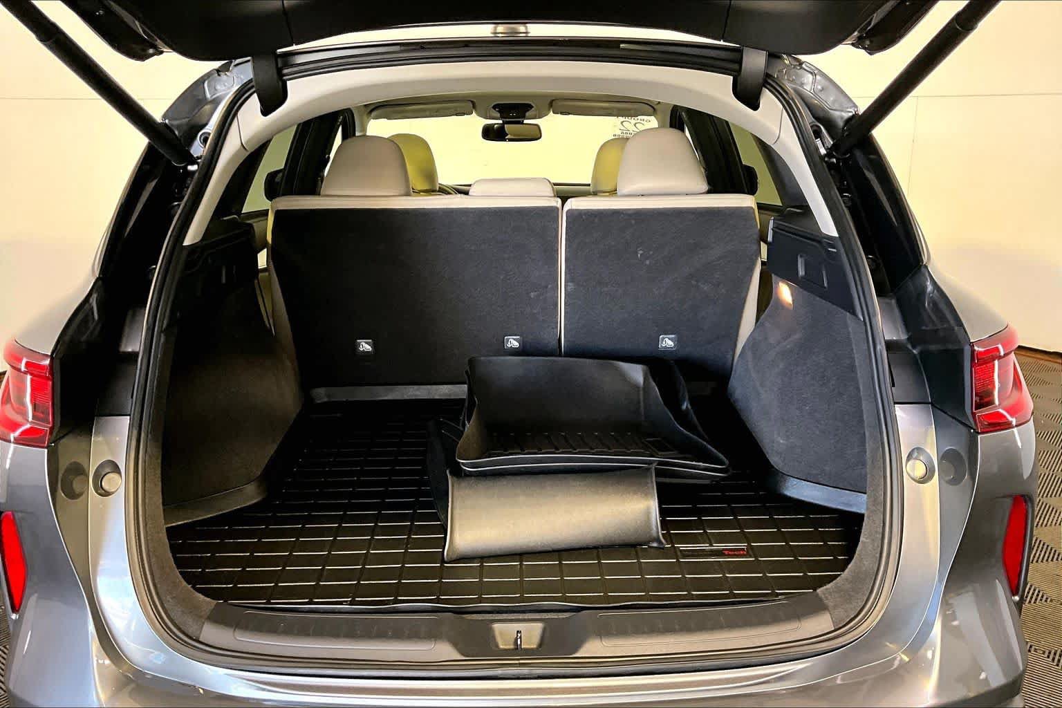 Used 2022 INFINITI QX50 Essential AWD/4WD image 36