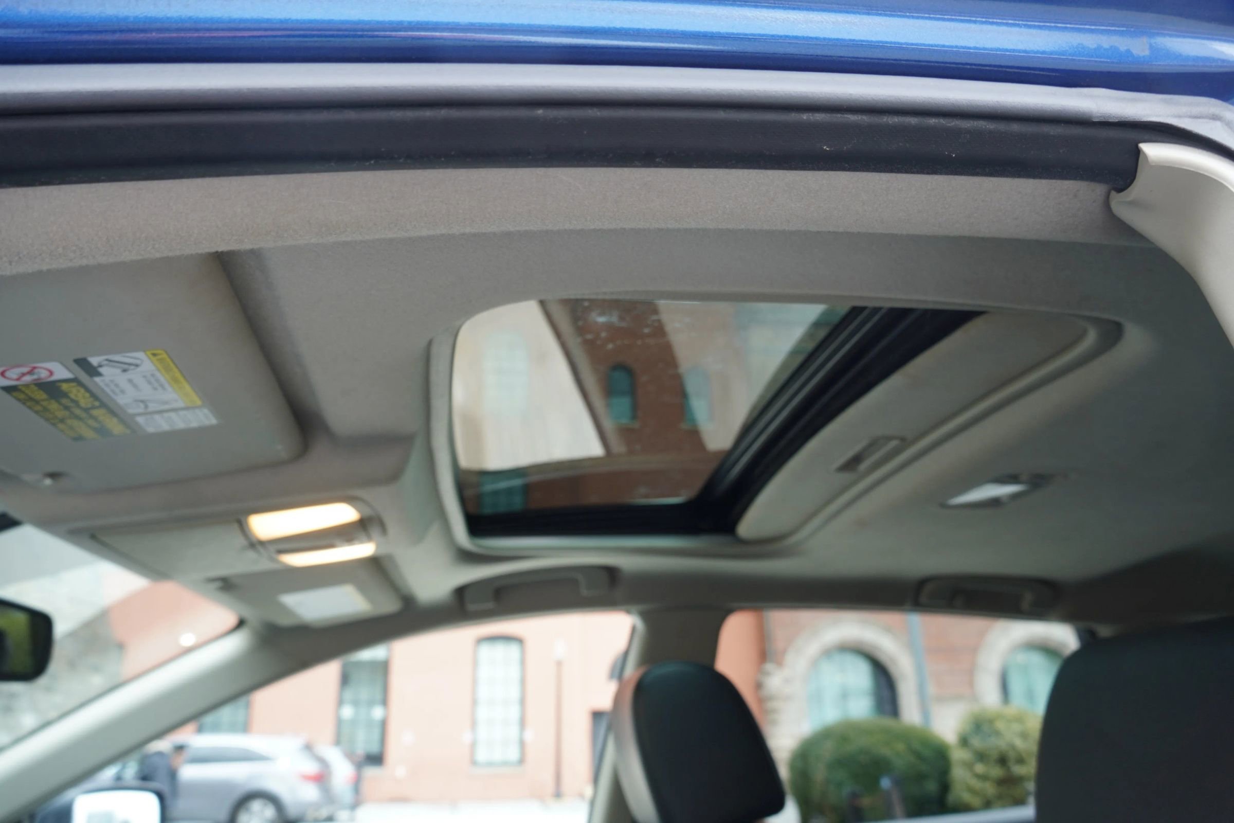 Used 2011 Nissan Rogue SV w/ SL Pkg image 8