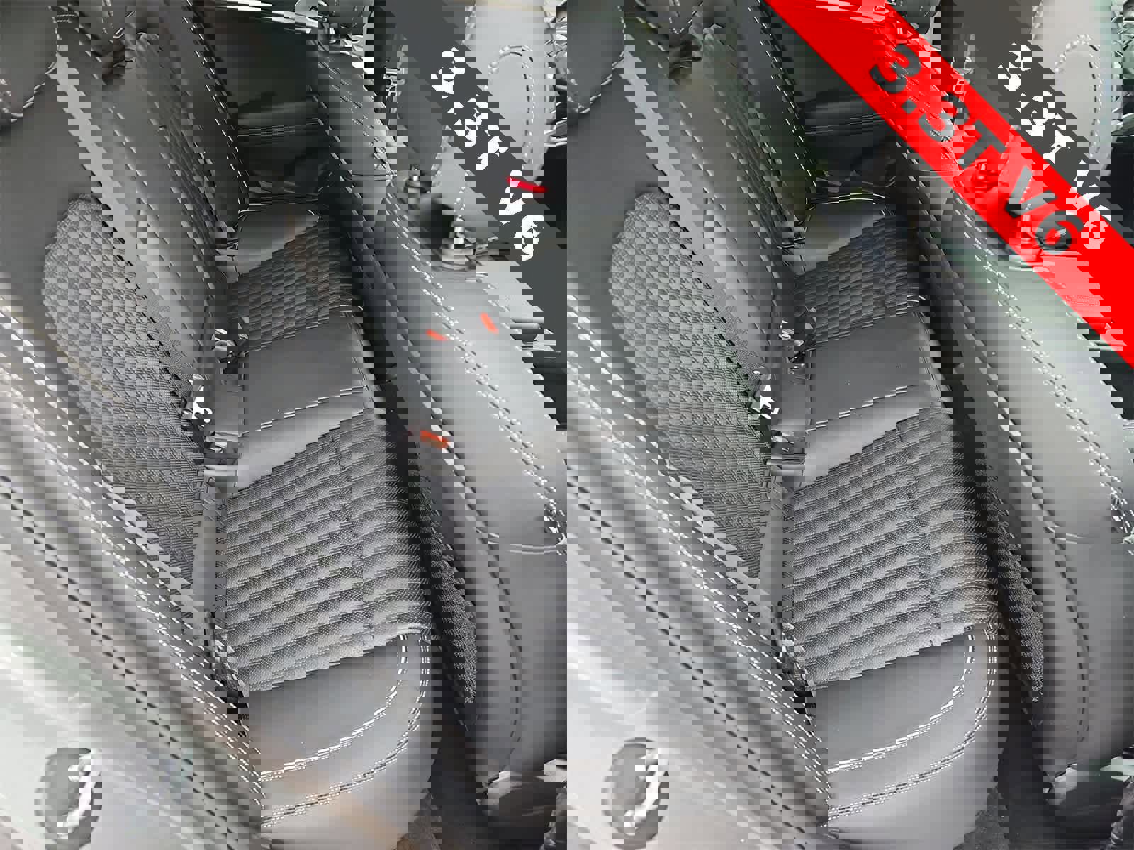 Used 2022 Genesis G70 3.3T image 17