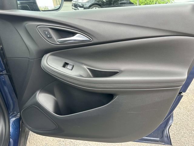 Used 2023 Buick Encore GX Preferred w/ Cold Weather Comfort Package image 8