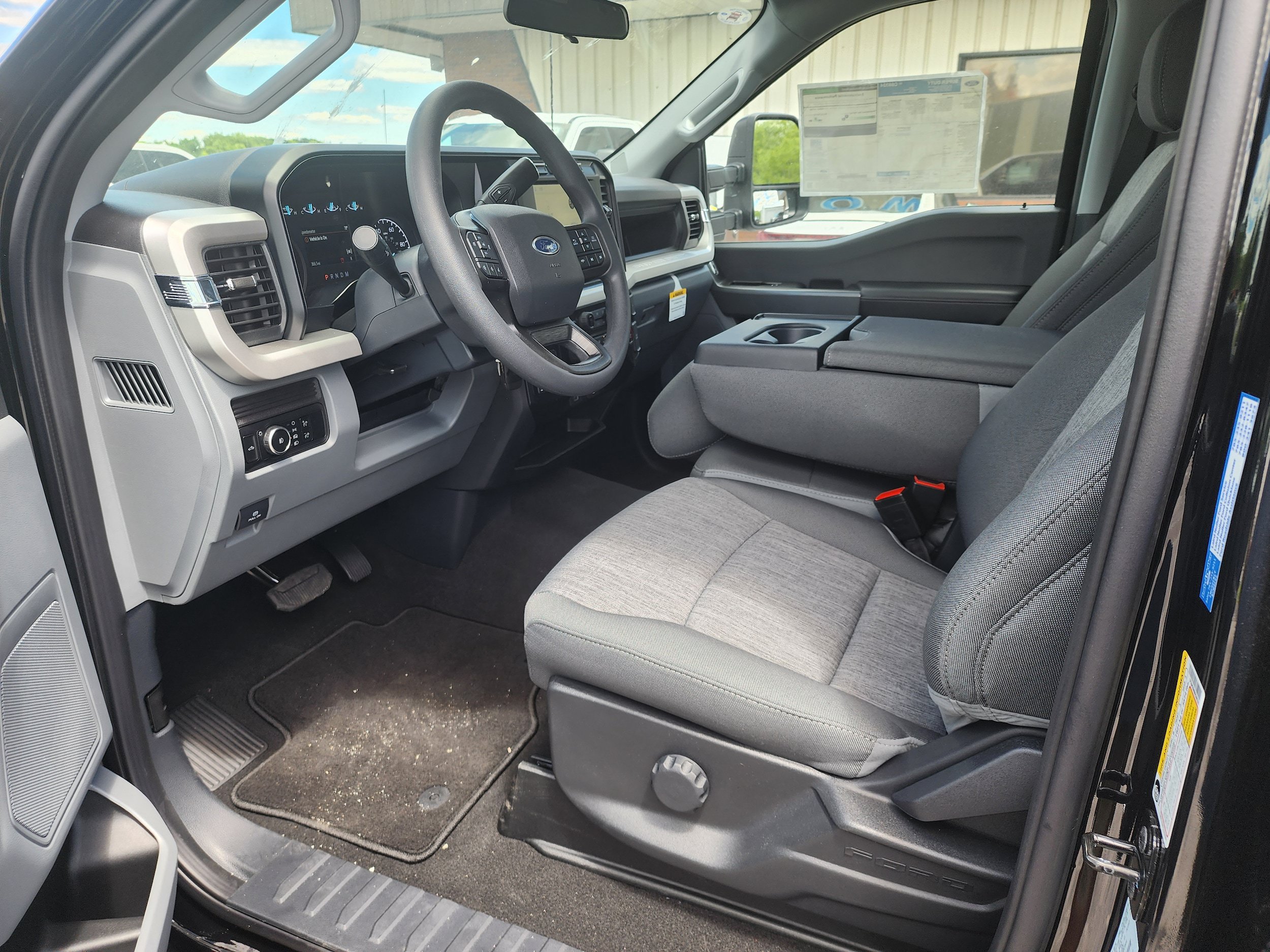 New 2024 Ford F250 XL w/ STX Appearance Package AWD/4WD image 14