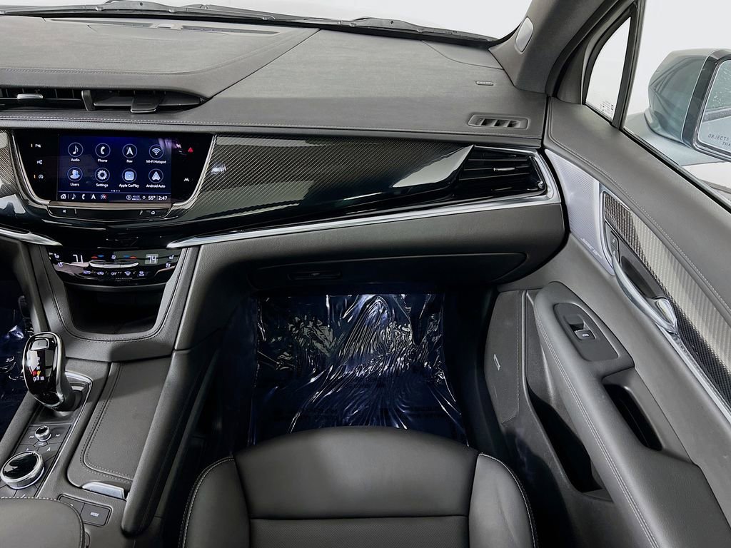 Used 2023 Cadillac XT6 Sport w/ Technology Package image 25