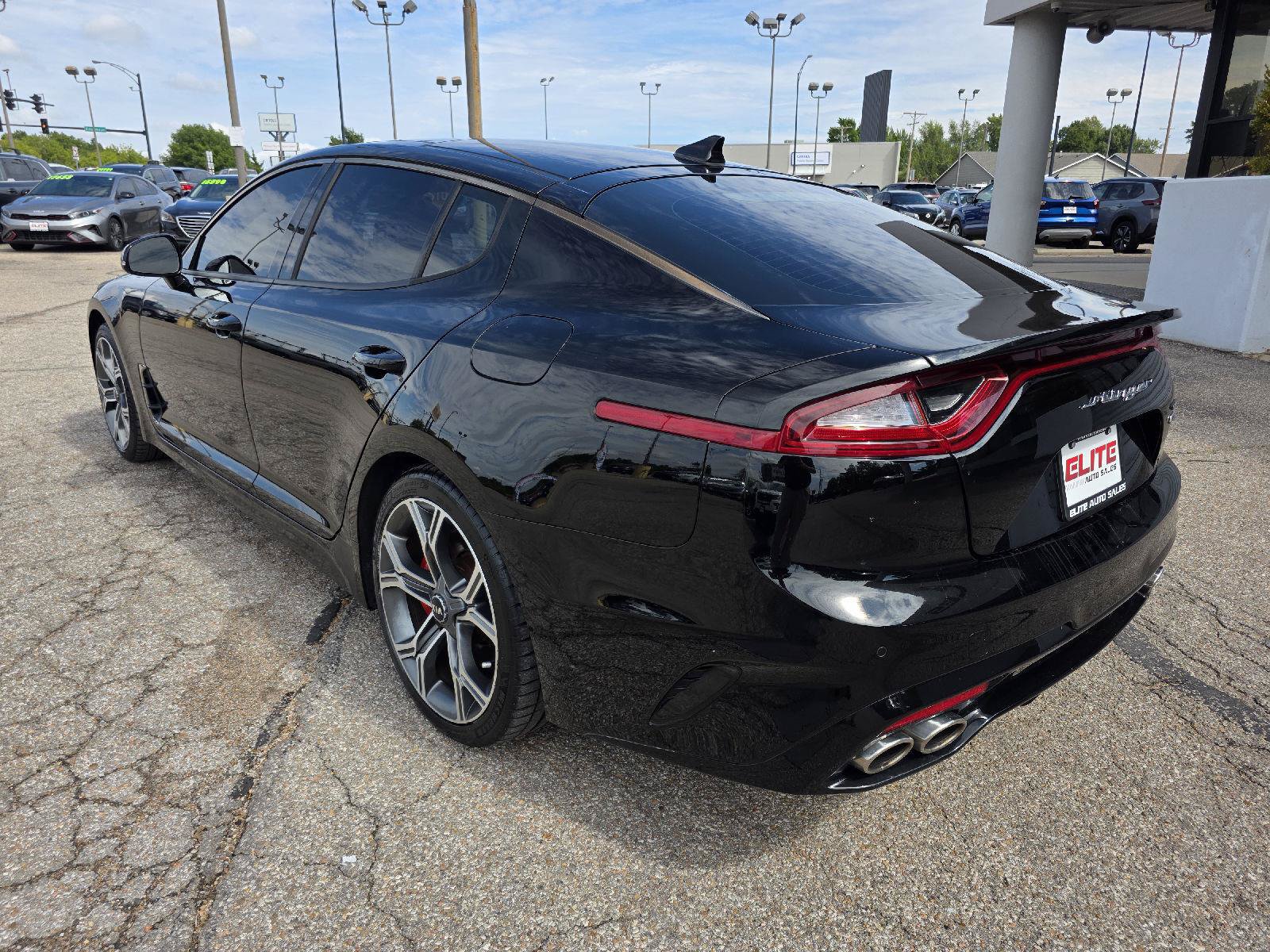 Used 2020 Kia Stinger GT1 AWD/4WD image 7