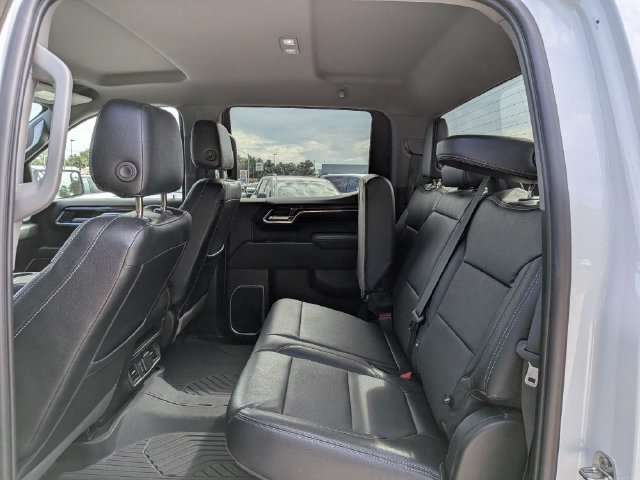 Used 2023 Chevrolet Silverado 1500 LT AWD/4WD image 13