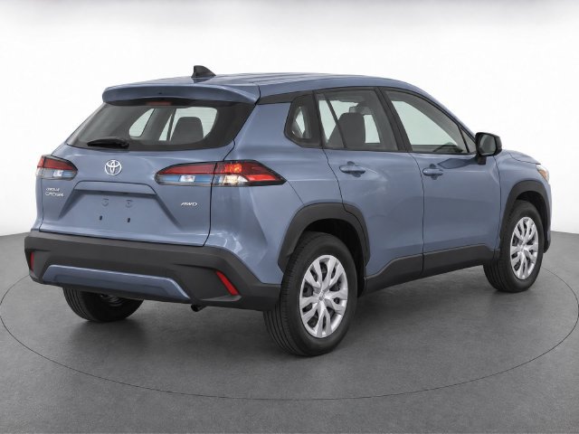 Used 2026 Toyota Corolla Cross L AWD/4WD image 4