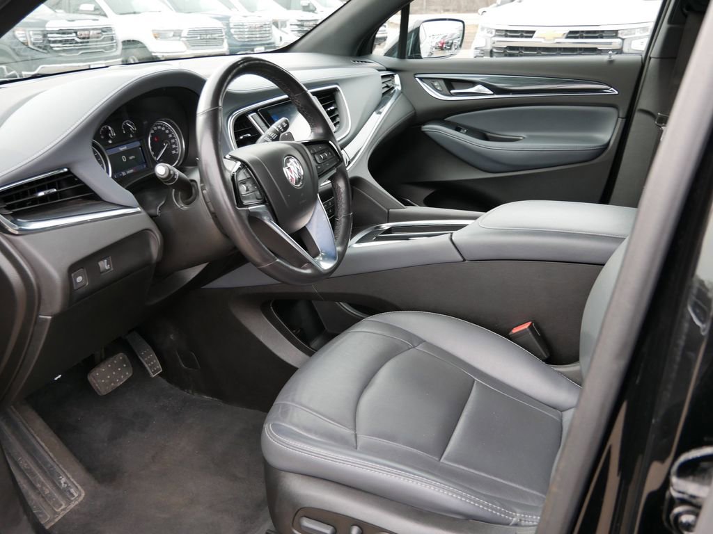 Used 2023 Buick Enclave Essence AWD/4WD image 14