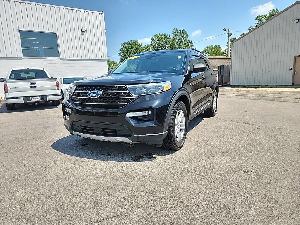Used 2022 Ford Explorer XLT AWD/4WD image 11