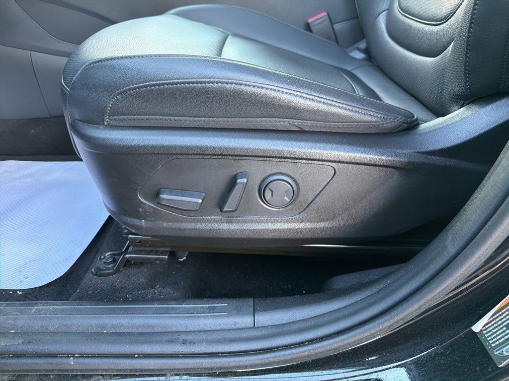 Certified 2024 Hyundai Santa Cruz Night image 16