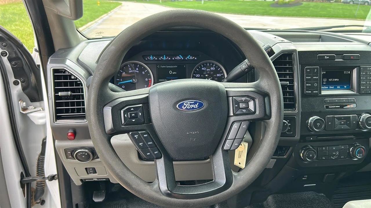 Used 2018 Ford F250 XLT w/ XLT Value Package image 33