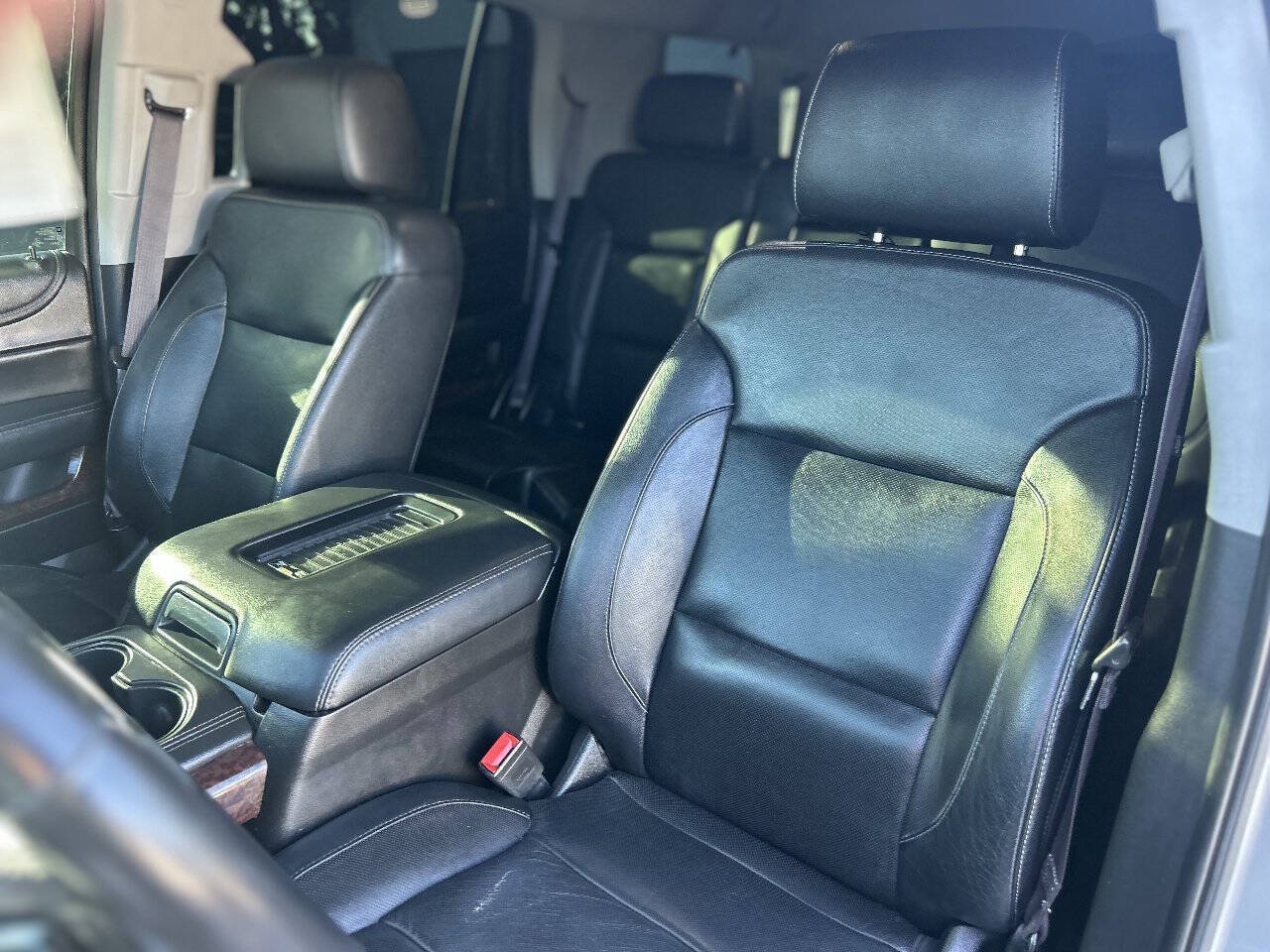 Used 2017 GMC Yukon SLT RWD image 15