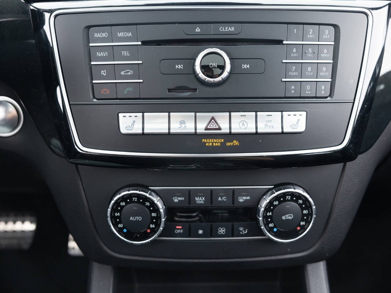 Used 2019 Mercedes-Benz GLE 400 4MATIC image 37