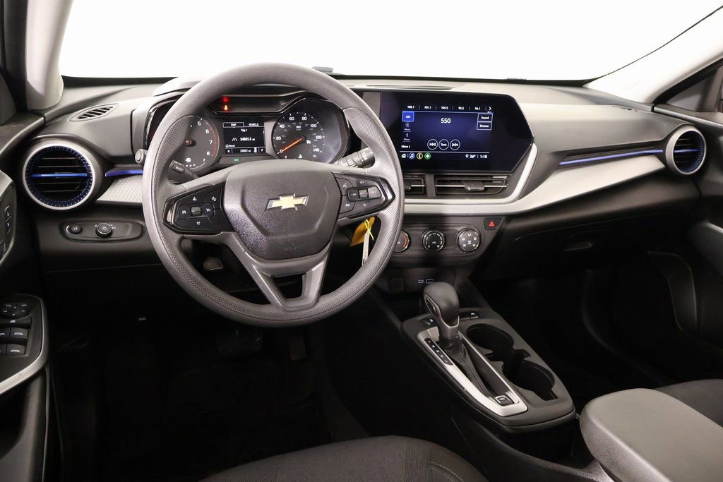 Used 2024 Chevrolet Trax LS w/ Driver Confidence Package image 2