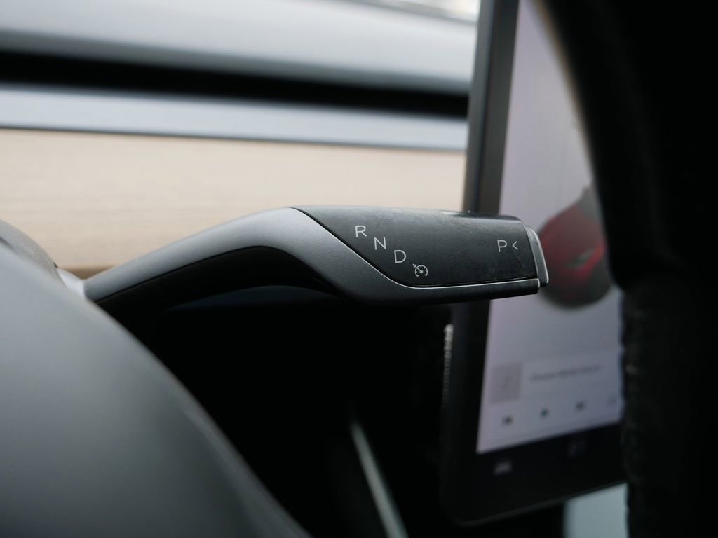 Used 2020 Tesla Model Y Long Range image 20