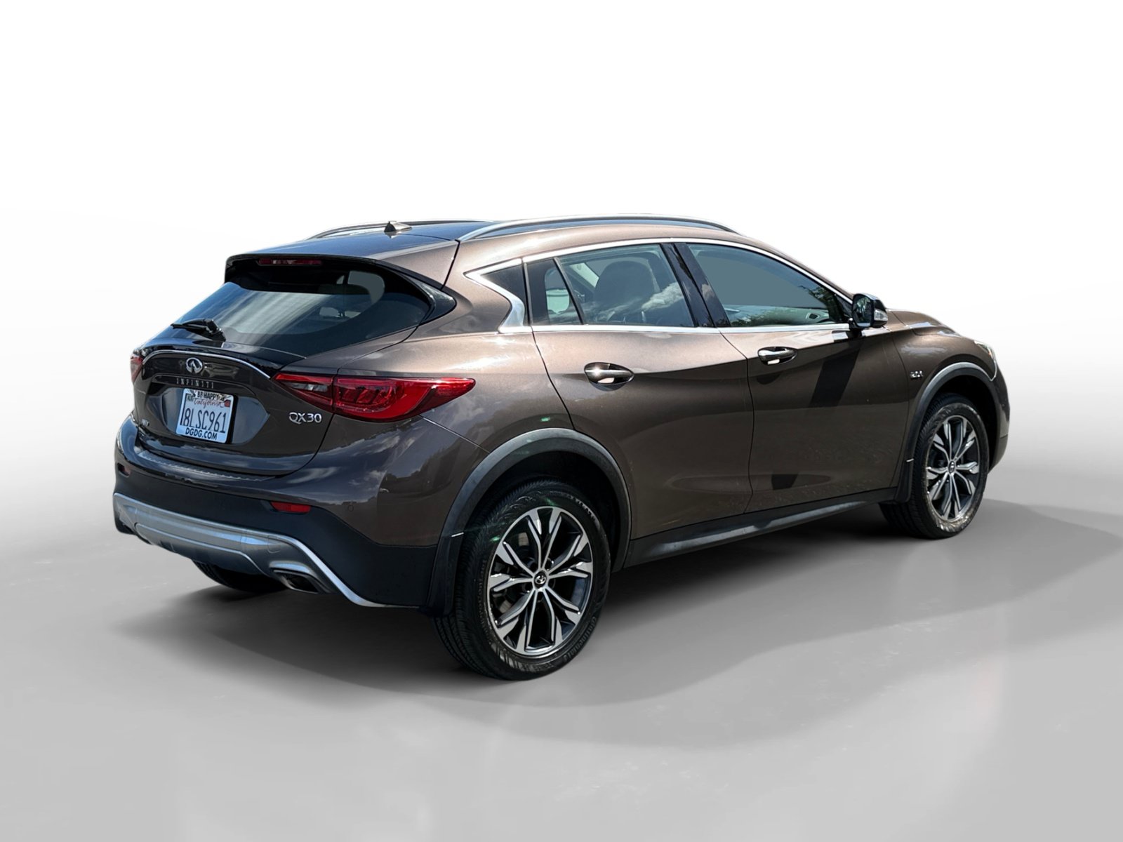 Used 2019 INFINITI QX30 AWD w/ Navigation Package image 5