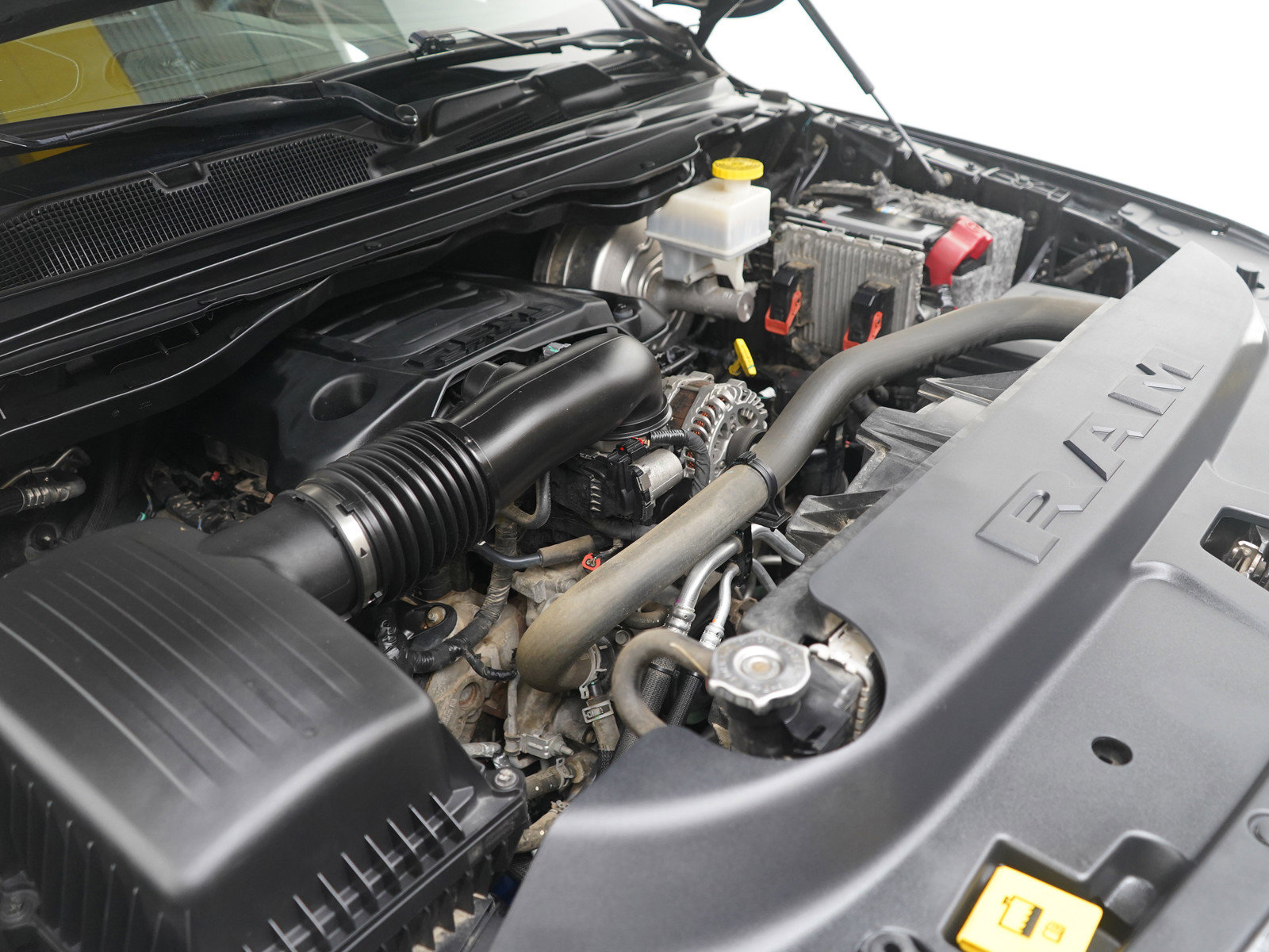 Used 2019 RAM 1500 Limited image 30