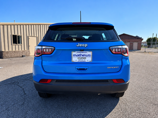 Used 2018 Jeep Compass Sport FWD image 4
