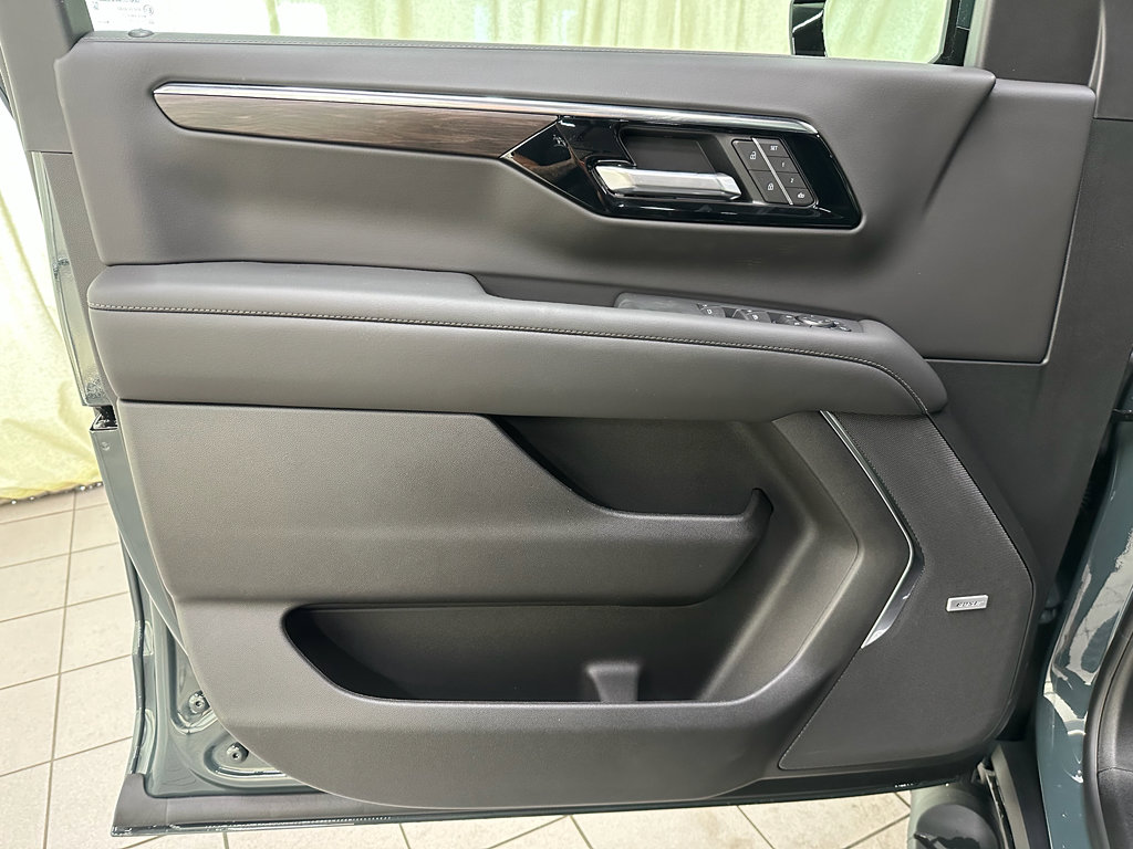 New 2026 Chevrolet Tahoe Z71 w/ Comfort Package image 28
