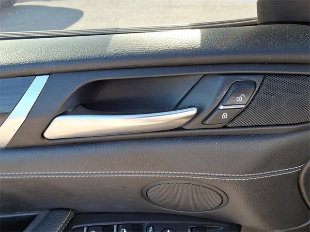 Used 2017 BMW X3 xDrive28i image 26