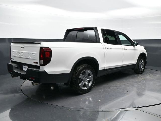 Certified 2025 Honda Ridgeline TrailSport image 5