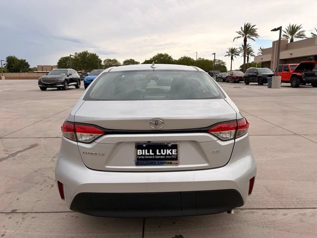 Used 2026 Toyota Corolla LE FWD image 8