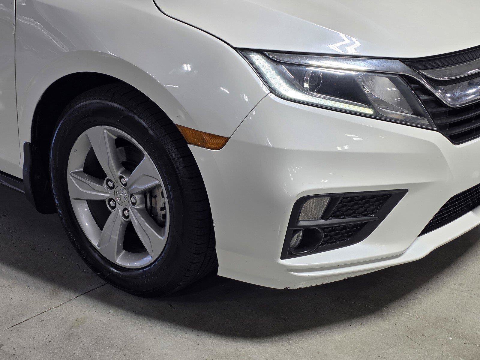 Used 2018 Honda Odyssey EX image 10