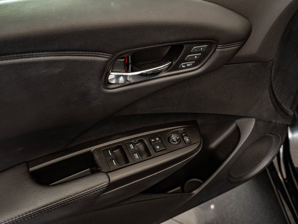 Used 2015 Acura RDX FWD image 17