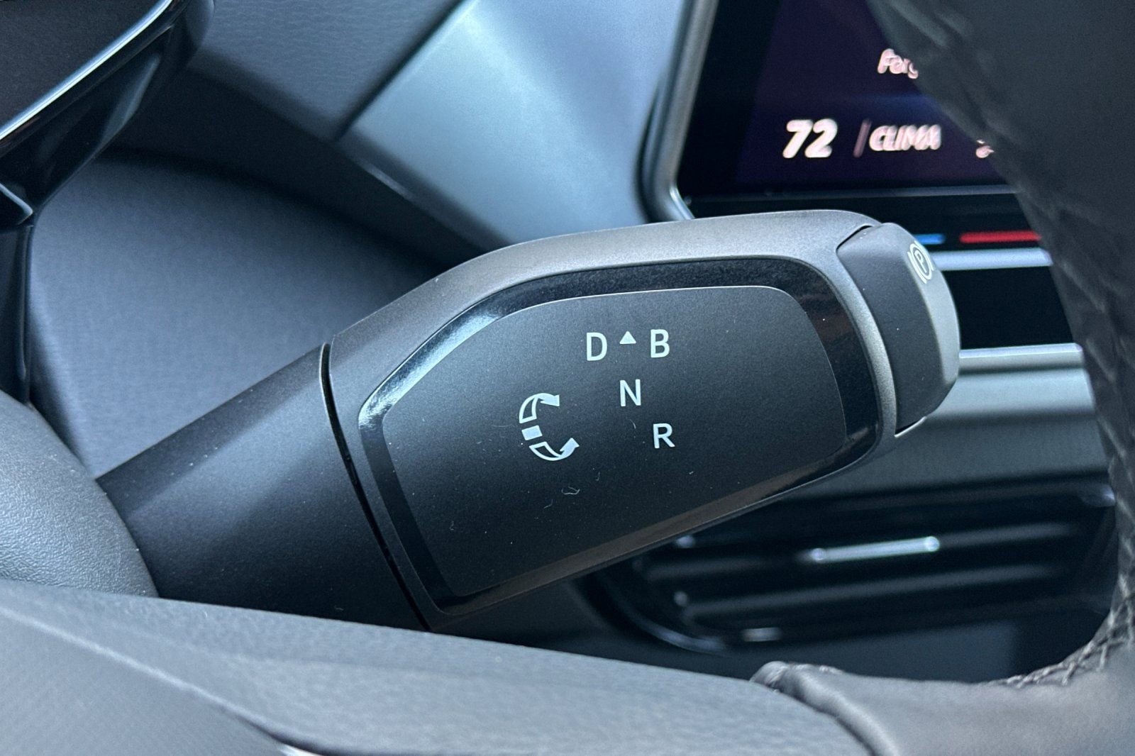 New 2026 Volkswagen ID.4 Pro RWD image 20