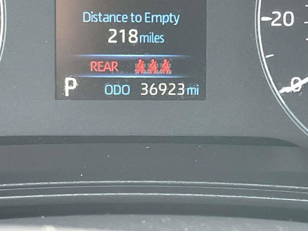 Used 2024 Toyota Corolla Sedan w/ SE Convenience Package image 38