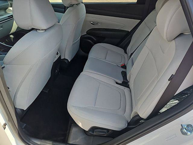 New 2025 Hyundai Tucson SEL image 13
