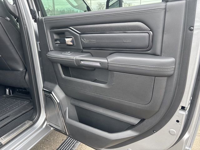 Used 2024 RAM 3500 Limited image 15