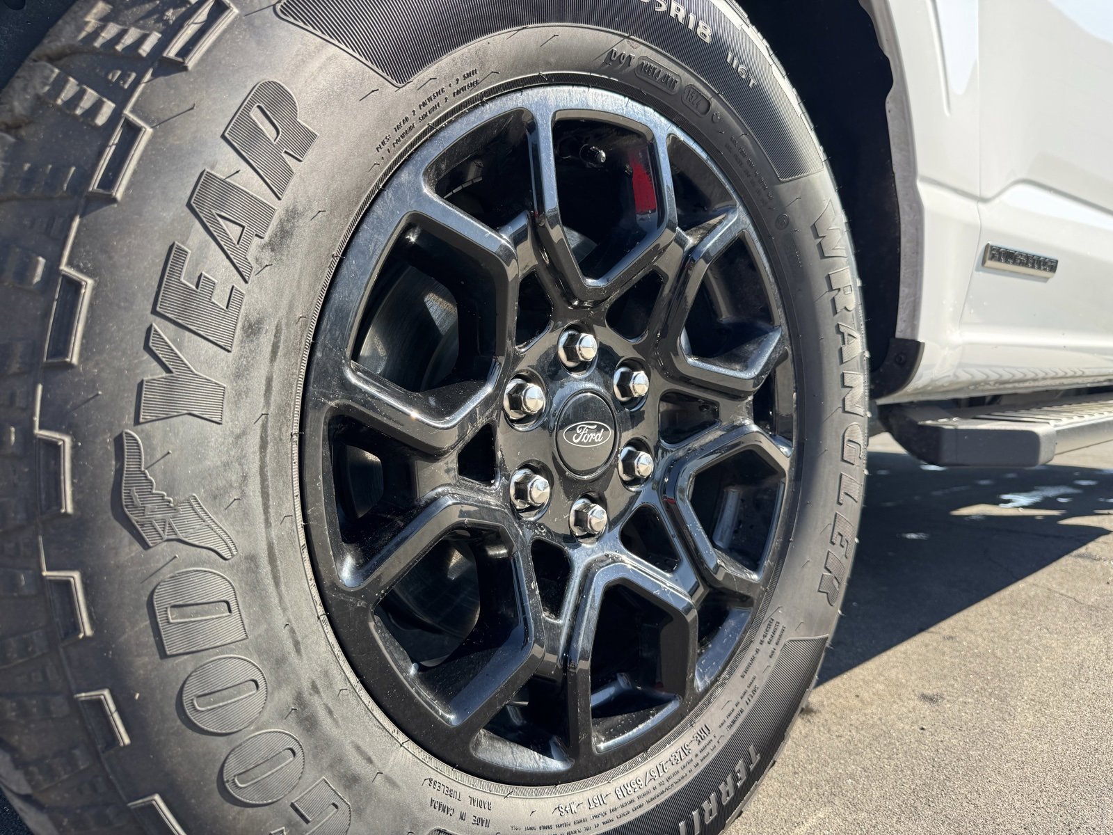 Used 2024 Ford F150 XLT w/ Equipment Group 302A MID image 11