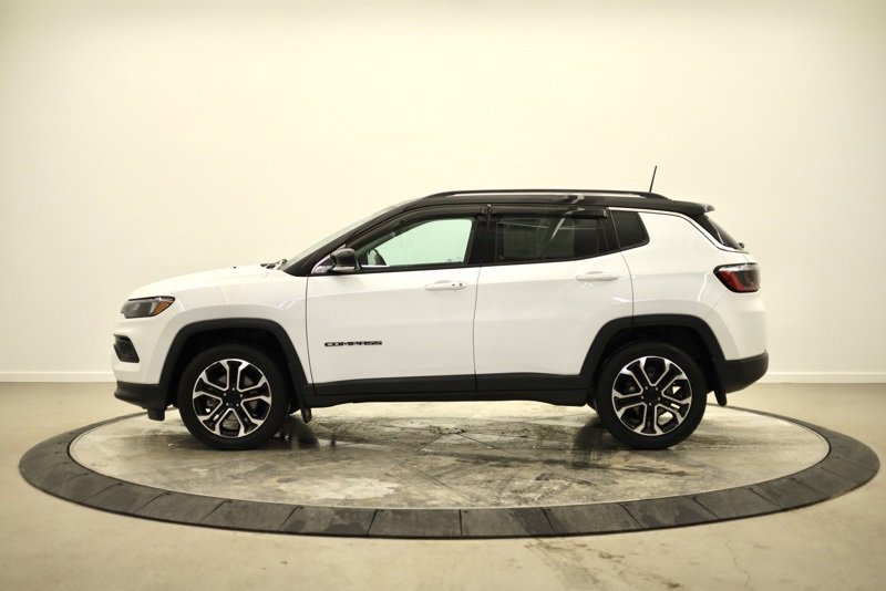 Used 2022 Jeep Compass Limited image 6