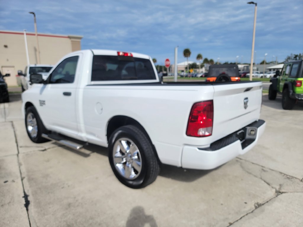 Used 2019 RAM 1500 Express w/ Express Value Package RWD image 3