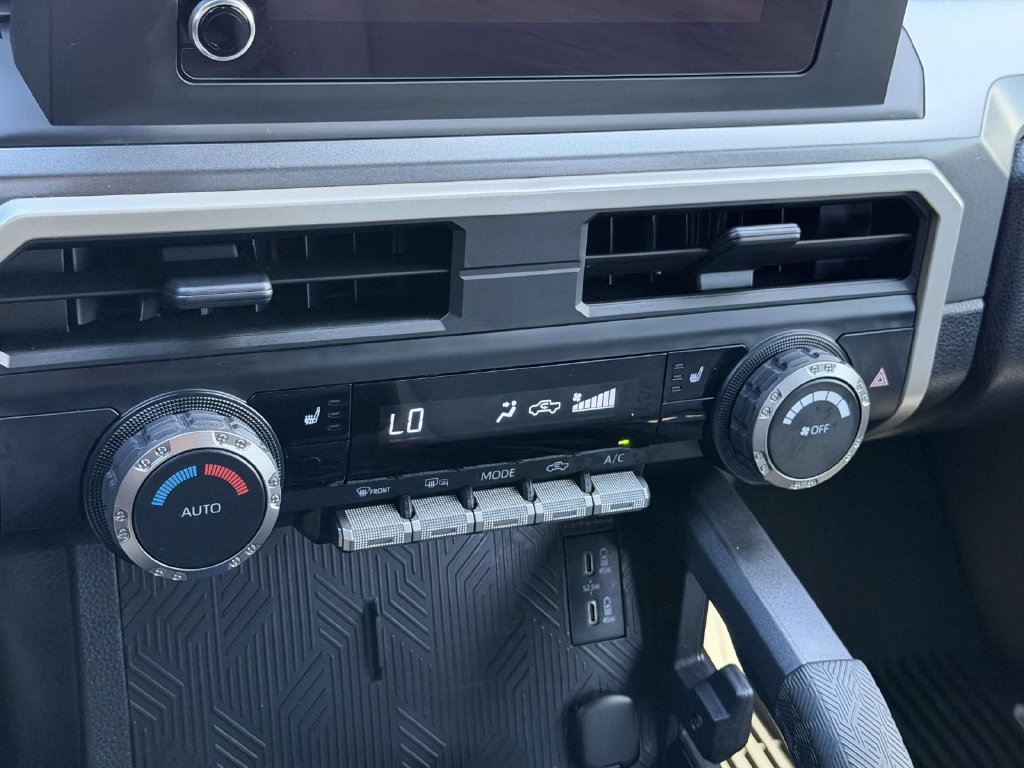 Certified 2026 Toyota Tacoma TRD Off-Road AWD/4WD image 6