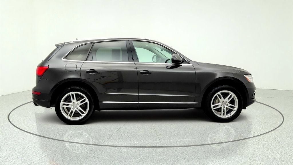 Used 2016 Audi Q5 2.0T Premium Plus AWD/4WD image 4