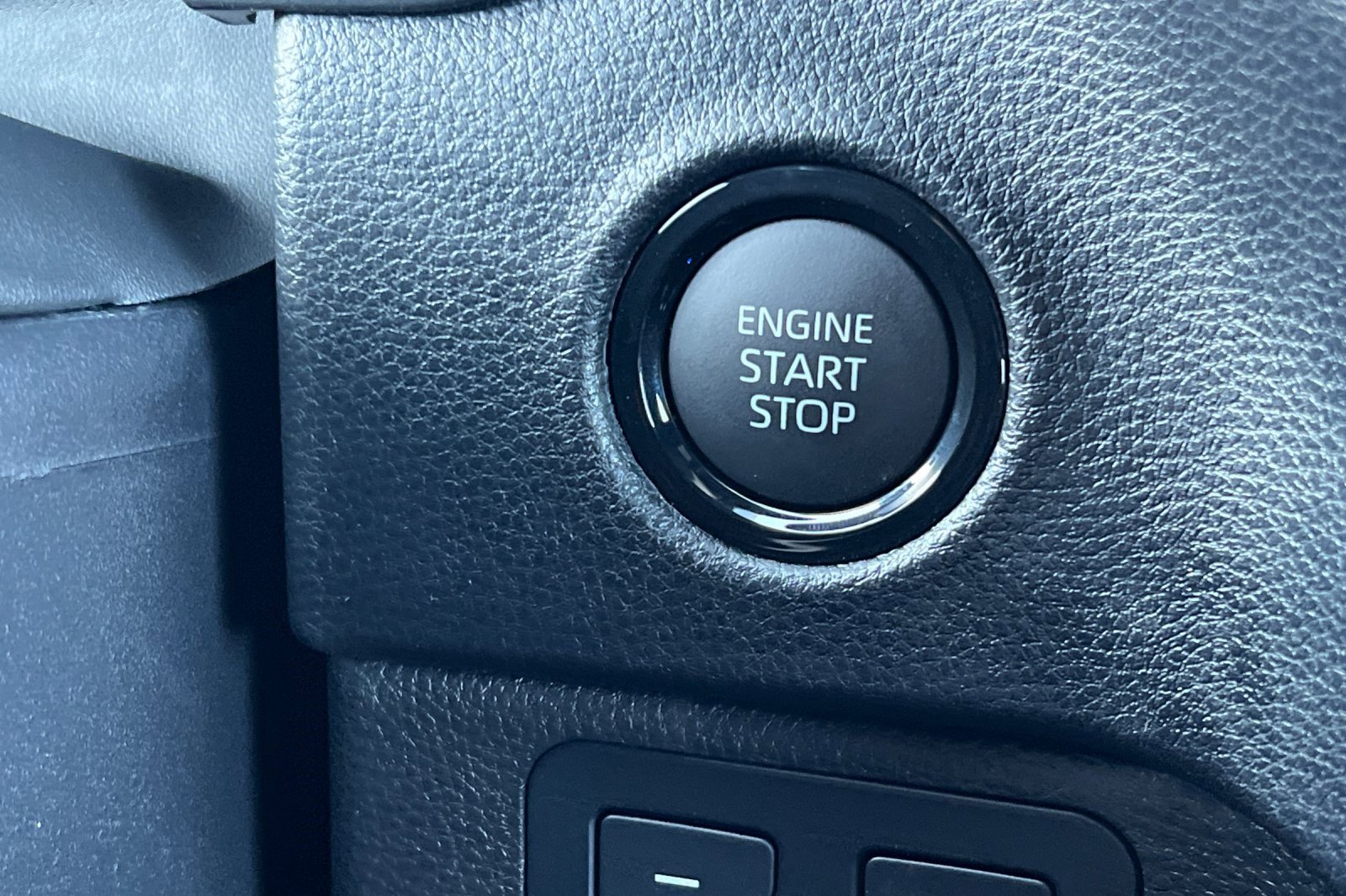 New 2026 Toyota Tundra SR5 w/ SR5 Convenience Package image 18