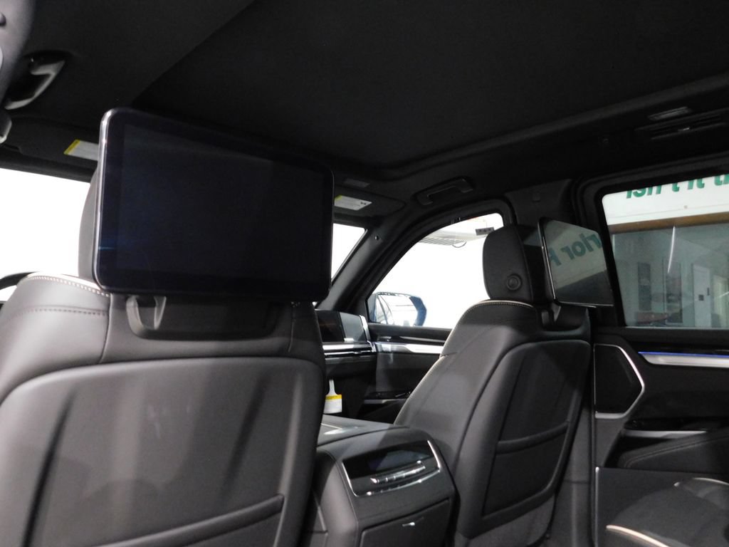 Used 2026 Cadillac Escalade ESV Luxury AWD/4WD image 76