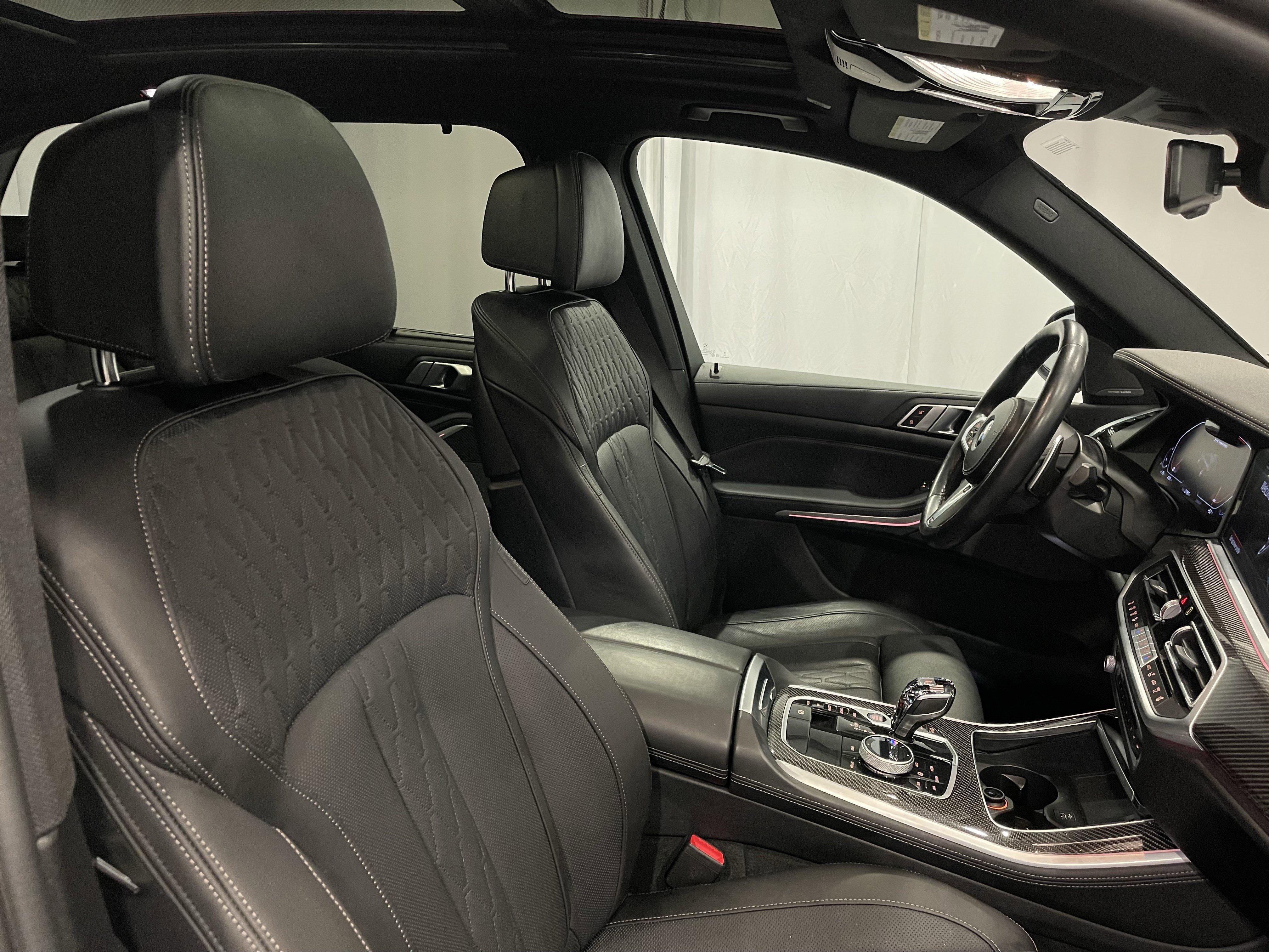 Certified 2023 BMW X5 M50i w/ Executive Package image 15