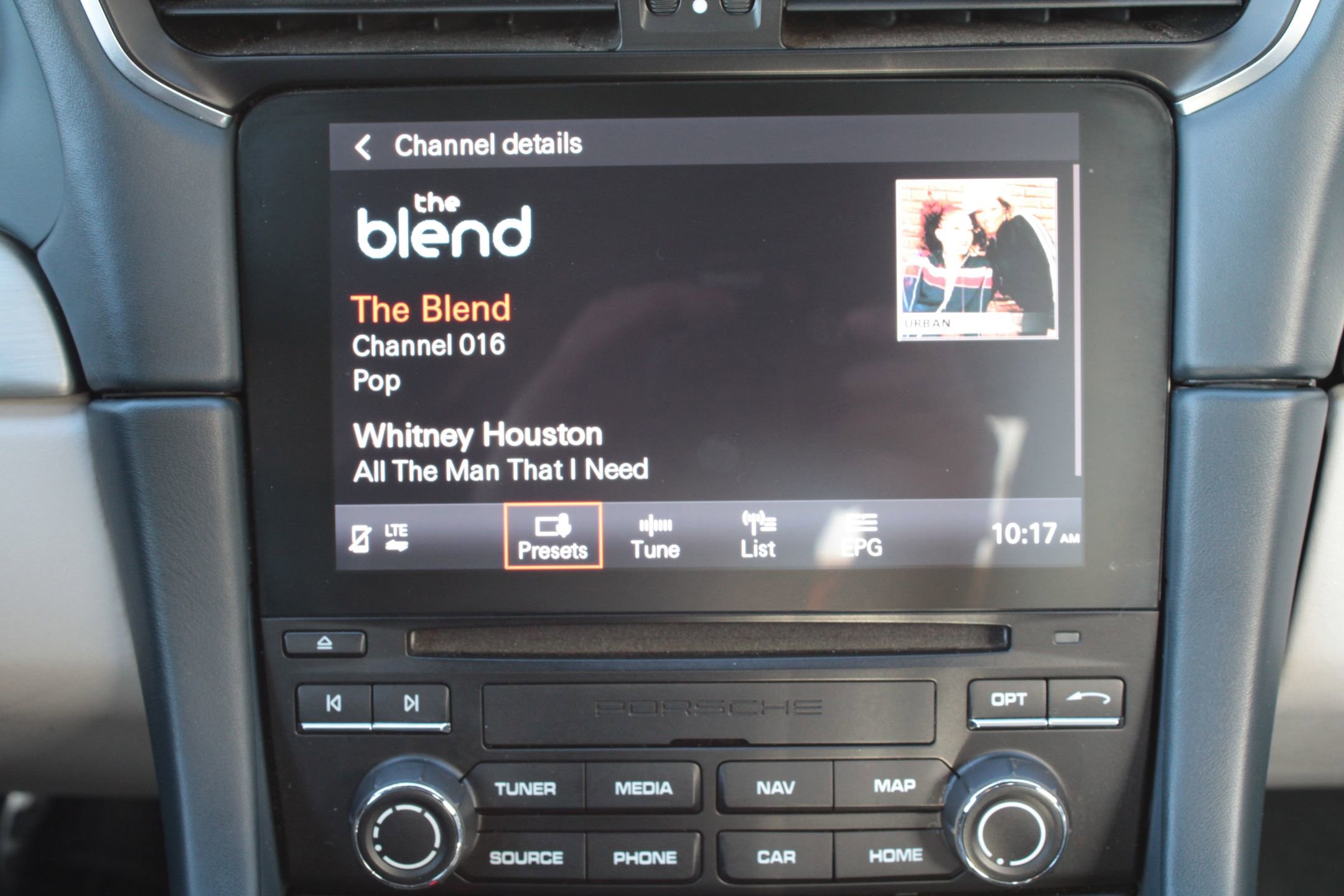 Used 2019 Porsche 911 Carrera 4S image 16