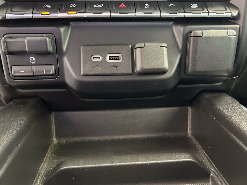 Used 2021 Chevrolet Silverado 1500 RST w/ Redline Edition AWD/4WD image 55