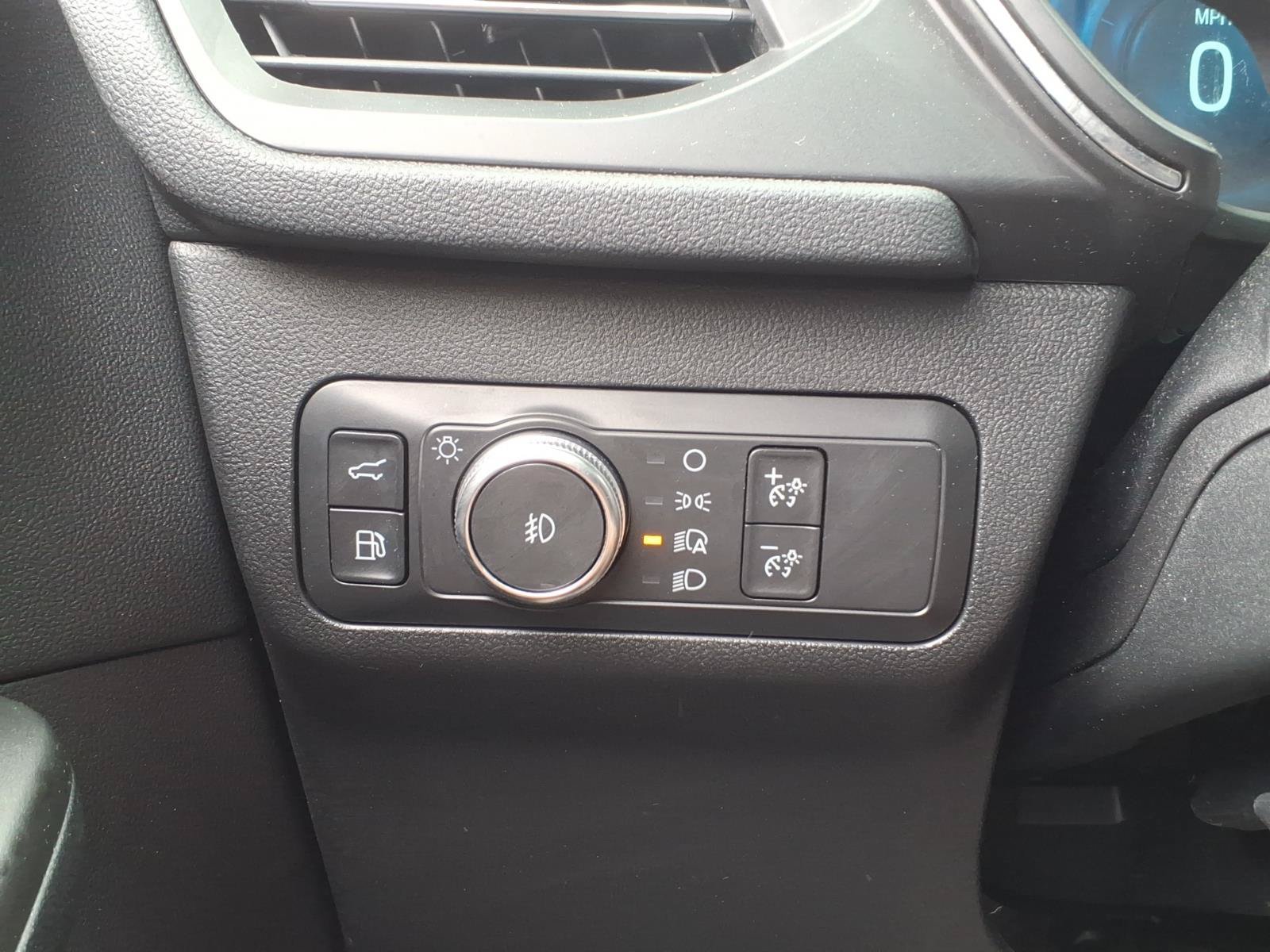 Used 2020 Ford Escape Titanium AWD/4WD image 15