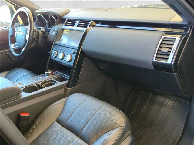 Used 2020 Land Rover Discovery SE AWD/4WD image 22