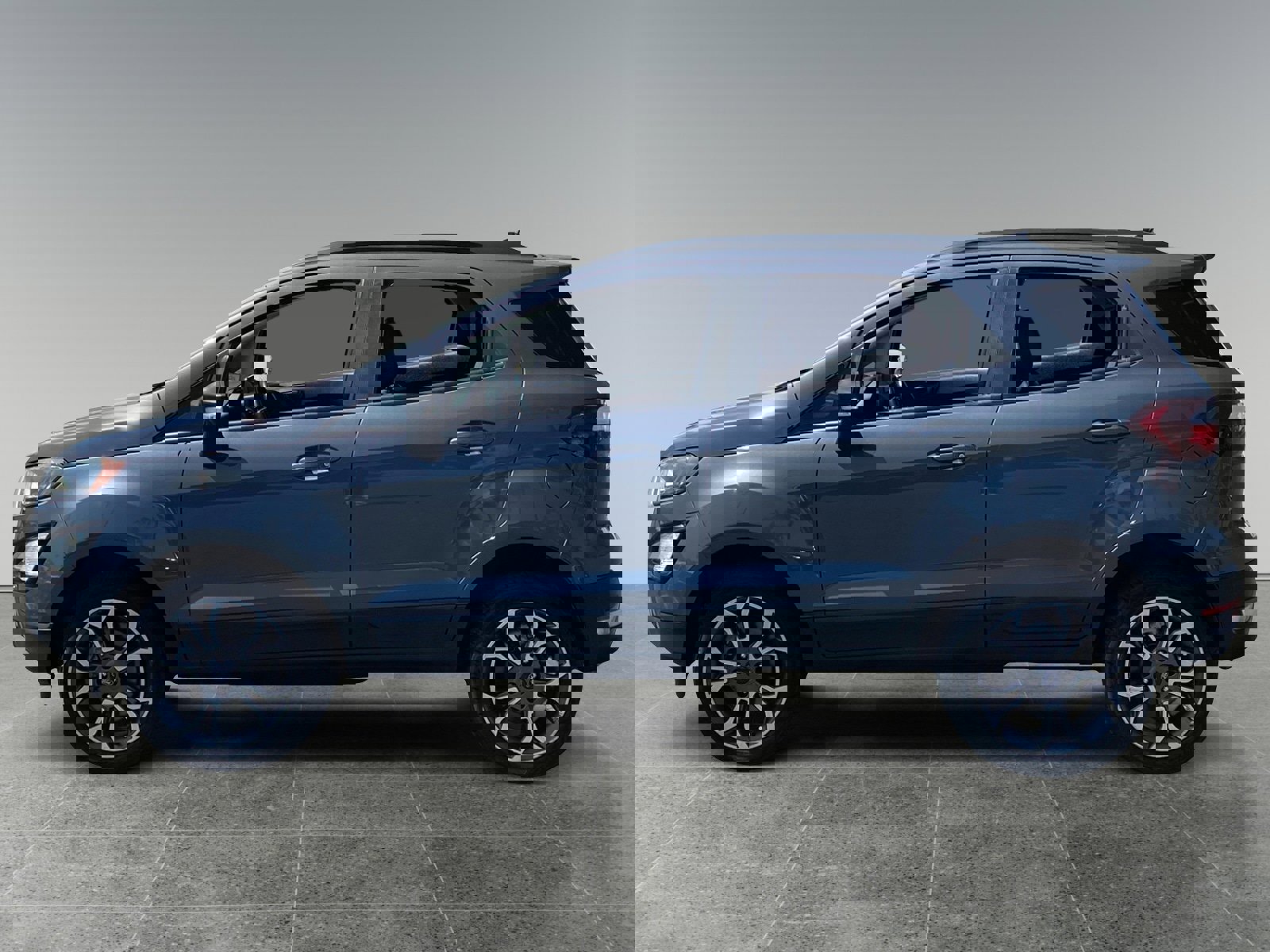 Used 2020 Ford EcoSport SES image 2