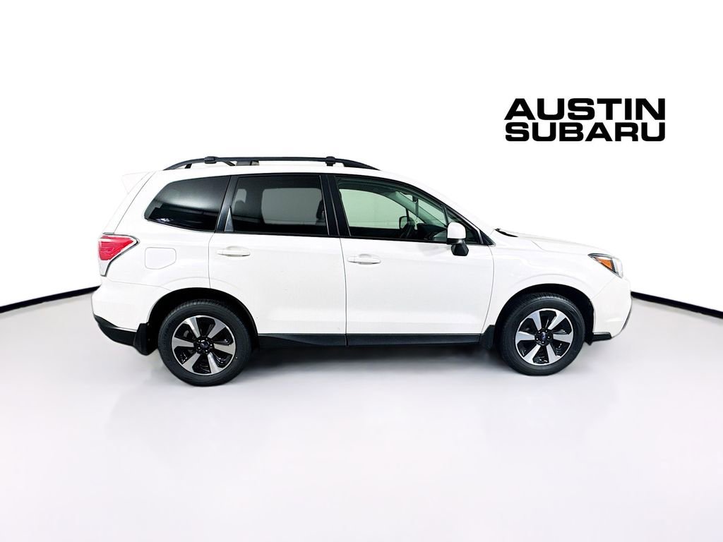 Used 2018 Subaru Forester 2.5i Premium AWD/4WD image 8