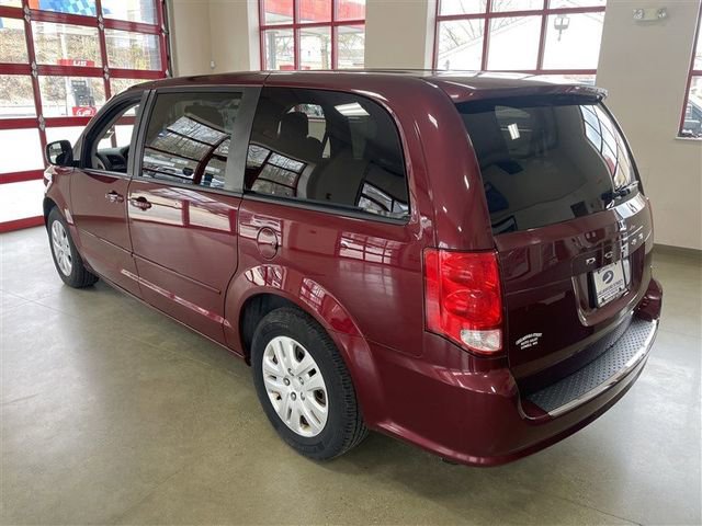 Used 2017 Dodge Grand Caravan SE FWD image 5