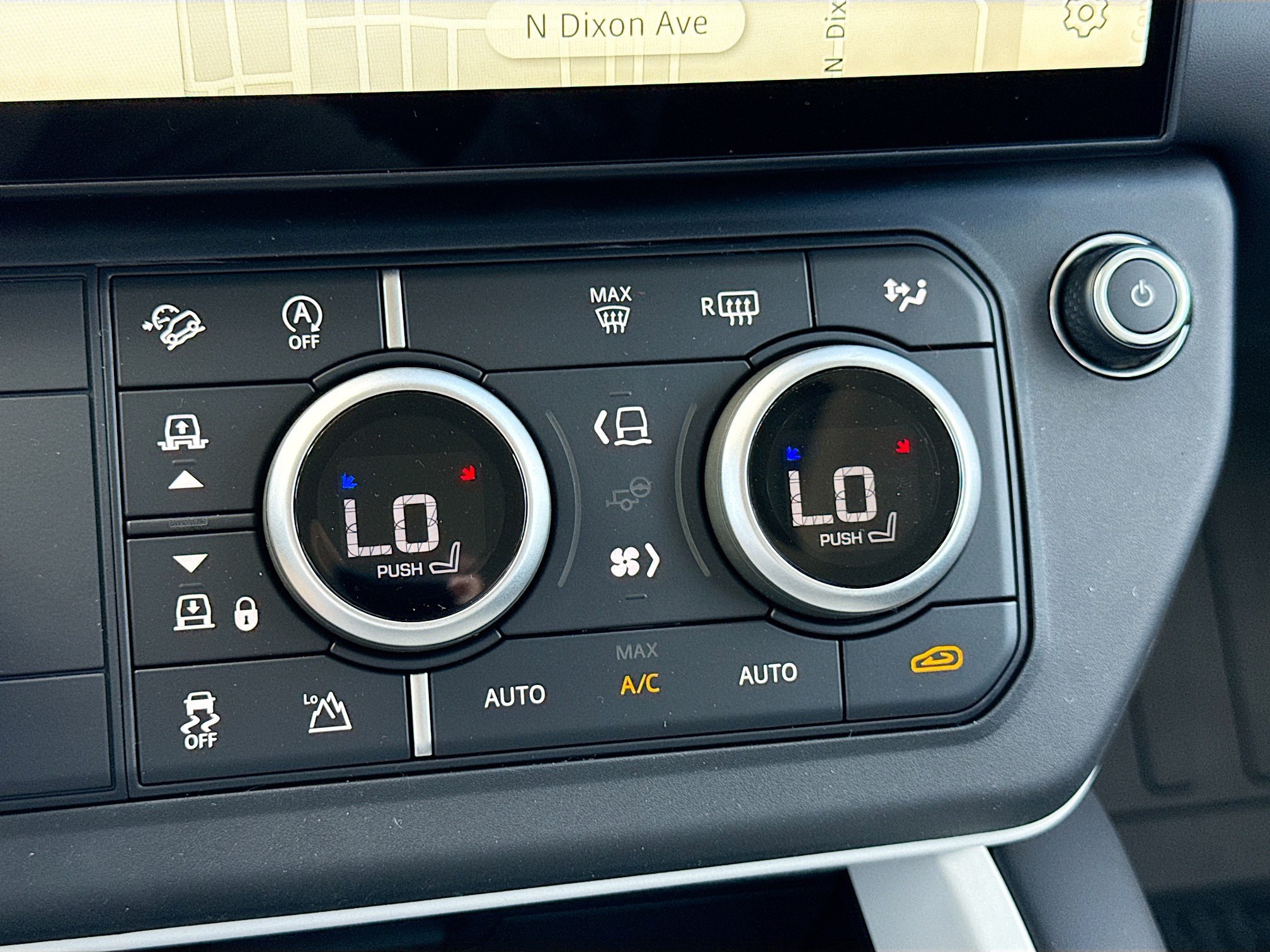 New 2026 Land Rover Defender 110 X-Dynamic SE AWD/4WD image 33